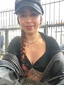 Sallem Pink online show from November 4, 11:58 am