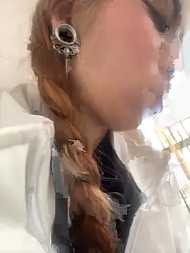 Sallem Pink online show from November 10, 11:04 am