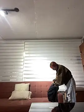 Sallem Pink online show from April 3, 11:05 am