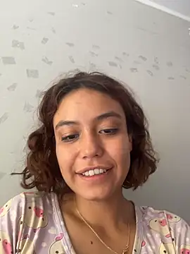 Snapshot of TamaraMera chatting on June 20, 3:39 pm TamaraMera online show from June 20, 3:39 pm