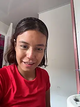 Snapshot of TamaraMera chatting on June 16, 8:20 pm TamaraMera online show from June 16, 8:20 pm