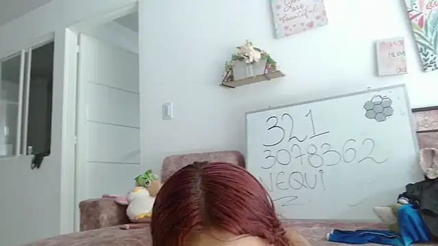 TamaraMera online show from December 1, 7:15 pm