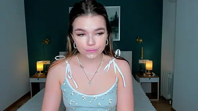 HollisHearl online show from March 23, 7:19 am