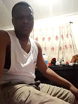 Snapshot of Moet_Chandon chatting on September 27, 1:34 am Moet Chandon online show from September 27, 1:34 am