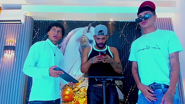 Dominic Max  online show from September 21, 3:22 am