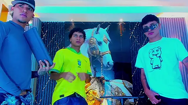 Dominic Max  online show from September 19, 3:43 am