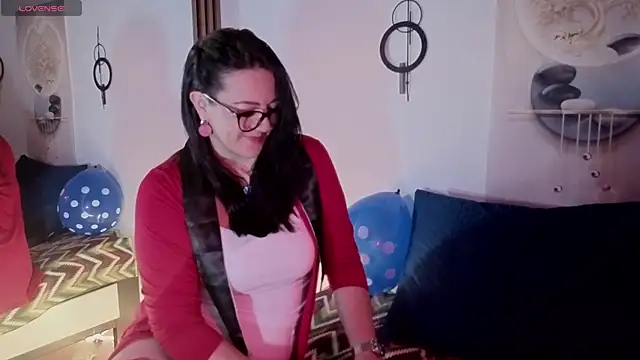 karla valk1 online show from October 3, 10:39 am