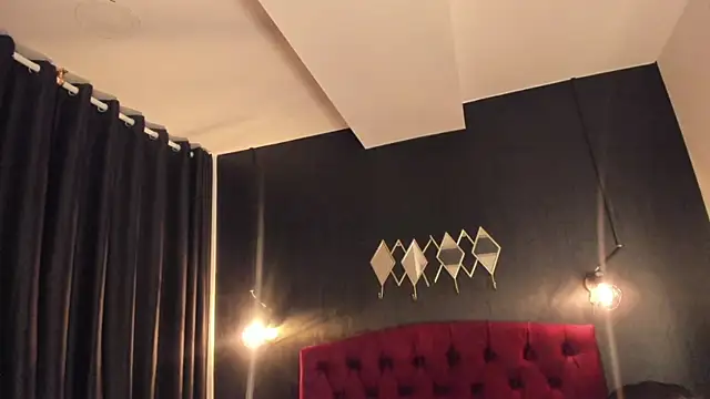 Snapshot of Widny_Beaumont chatting on October 23, 4:00 am Widny Beaumont online show from October 23, 4:00 am