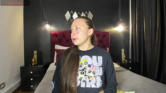 Snapshot of Widny_Beaumont chatting on October 26, 3:40 am Widny Beaumont online show from October 26, 3:40 am