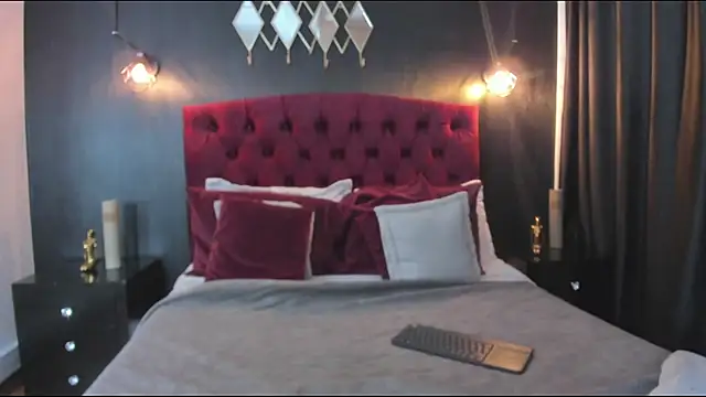 Snapshot of Widny_Beaumont chatting on October 6, 4:13 am Widny Beaumont online show from October 6, 4:13 am