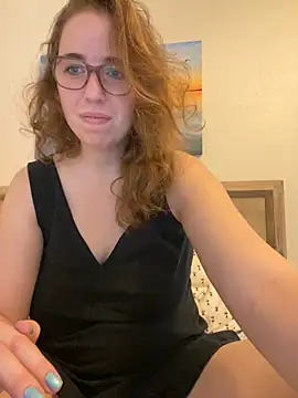 sweetsocalgirl online show from September 14, 11:27 pm