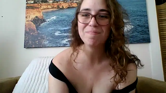 sweetsocalgirl online show from April 11, 11:08 pm