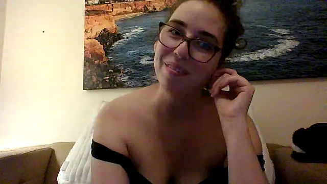 sweetsocalgirl online show from April 5, 5:14 am