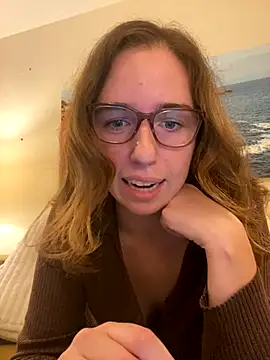 sweetsocalgirl online show from November 6, 3:43 am