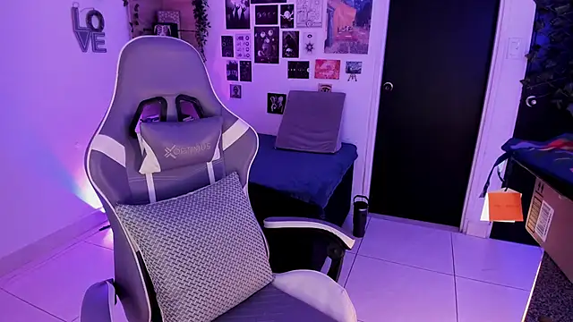 Liz rogers x online show from January 8, 2:06 am