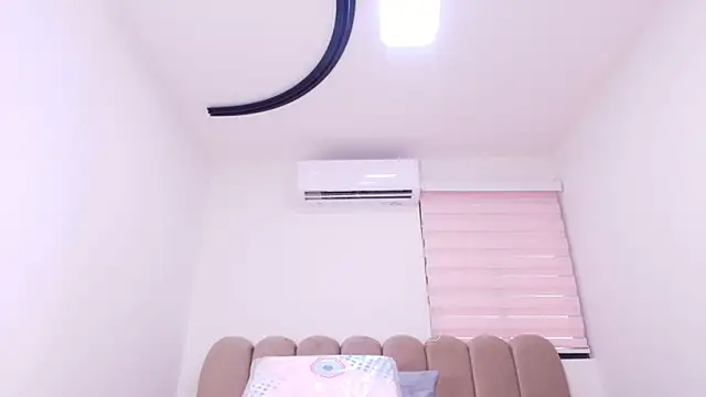 abbypratt online show from December 4, 7:13 pm