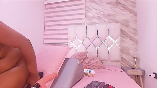 cataleya ebony  online show from March 26, 3:05 am