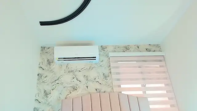 cataleya ebony  online show from November 12, 7:18 pm