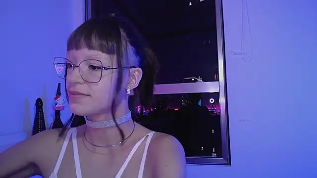 nina kink online show from September 28, 10:50 pm