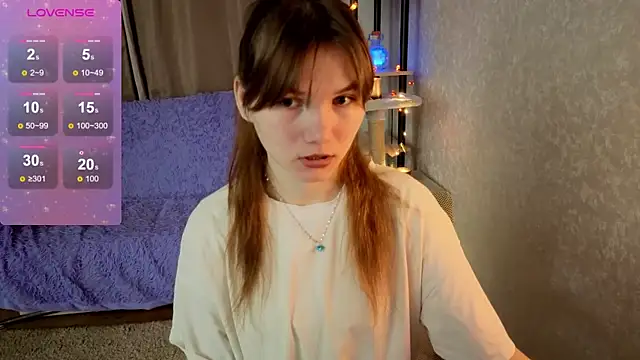 Snapshot of Nika_OMG chatting on November 4, 8:23 pm Nika OMG online show from November 4, 8:23 pm