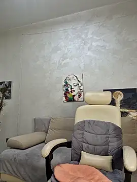 Monna online show from March 1, 7:14 pm