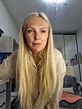 Monna online show from April 20, 3:02 pm