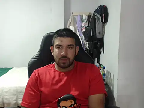 Snapshot of Axel11113 chatting on November 10, 2:05 am Axel11113 online show from November 10, 2:05 am