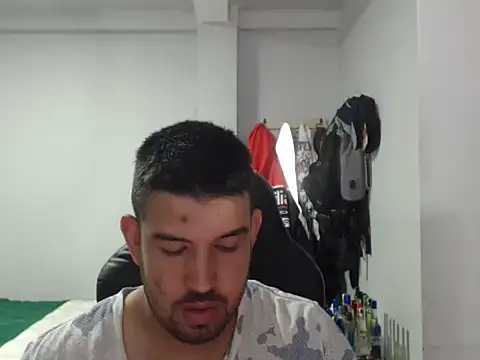 Snapshot of Axel11113 chatting on November 5, 3:09 am Axel11113 online show from November 5, 3:09 am