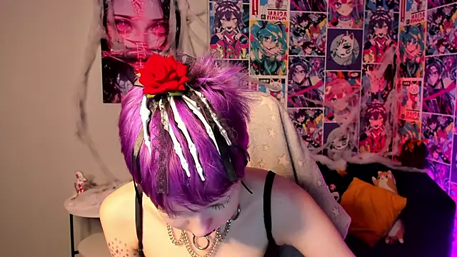 CarolineRichter online show from October 26, 2:45 am