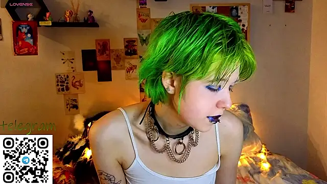 CarolineRichter online show from January 31, 10:08 pm