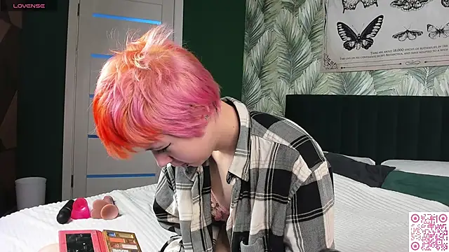 CarolineRichter online show from November 23, 2:43 am