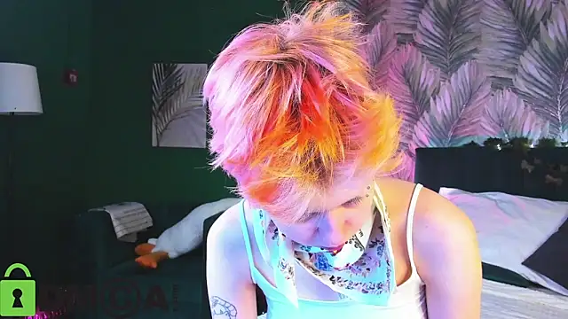 CarolineRichter online show from December 19, 1:20 am