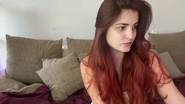 Vivalenti Kiss online show from December 15, 11:16 am