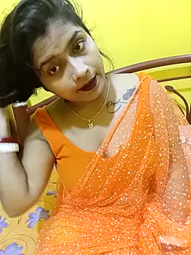 Snapshot of Naughty-Chaaya chatting on September 26, 6:48 pm Naughty-Chaaya online show from September 26, 6:48 pm