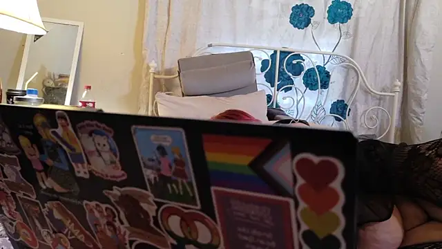 g0lden are0las89 online show from February 6, 7:10 pm