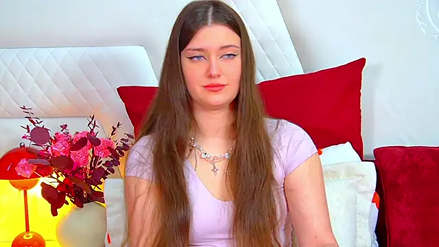 JessicaJewells online show from April 18, 6:27 am