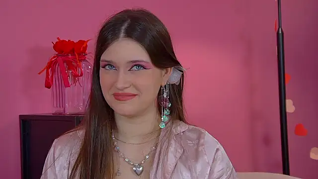 JessicaJewells online show from March 22, 7:21 am