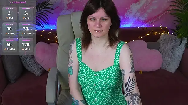 TinaMelt online show from April 17, 6:55 pm