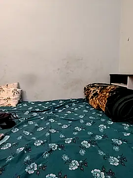 priya 26 online show from February 6, 3:52 pm