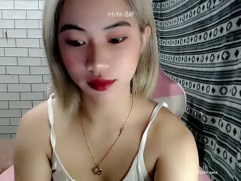 Rainea149 online show from October 26, 3:18 am