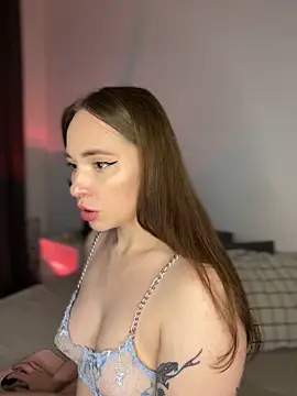 AlexaSpark  online show from September 27, 6:14 pm