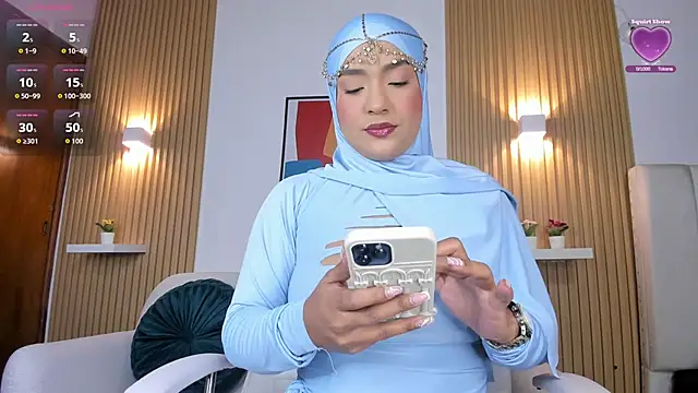 Snapshot of alma_avad chatting on September 9, 9:19 am alma avad online show from September 9, 9:19 am