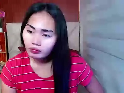 Snapshot of sluttyprincess0 chatting on November 25, 11:48 pm sluttyprincess0 online show from November 25, 11:48 pm