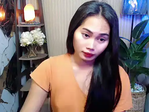 sluttyprincess0 online show from January 13, 11:19 pm