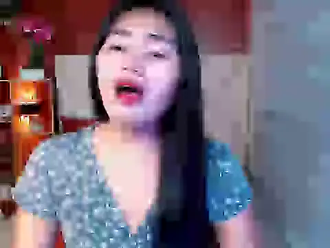 Snapshot of sluttyprincess0 chatting on November 24, 11:05 pm sluttyprincess0 online show from November 24, 11:05 pm