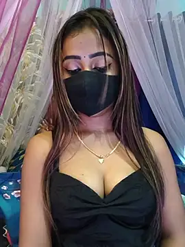 Snapshot of Puja-baby chatting on May 31, 1:33 am Puja-baby online show from May 31, 1:33 am