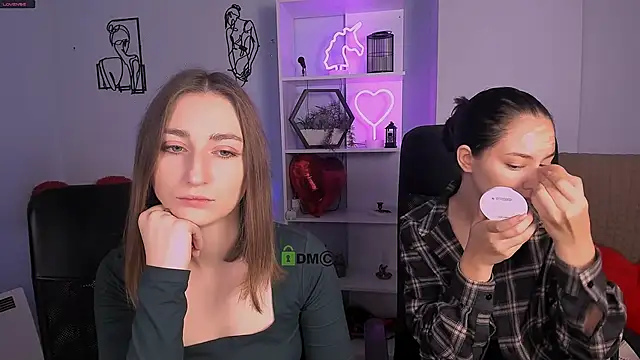 Snapshot of eva_smiith_ chatting on November 28, 6:46 am eva smiith online show from November 28, 6:46 am