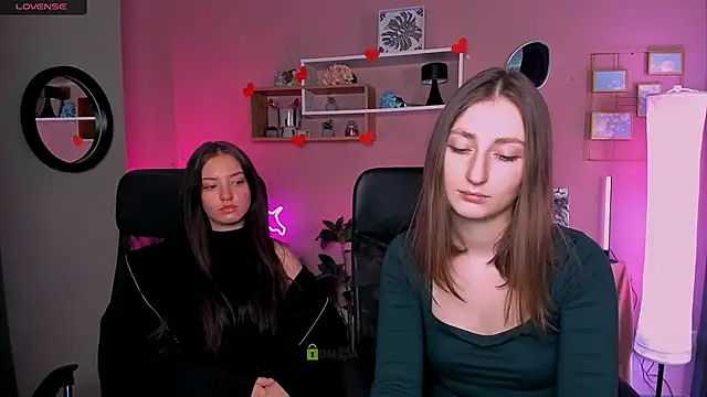 eva smiith  online show from February 10, 6:56 am