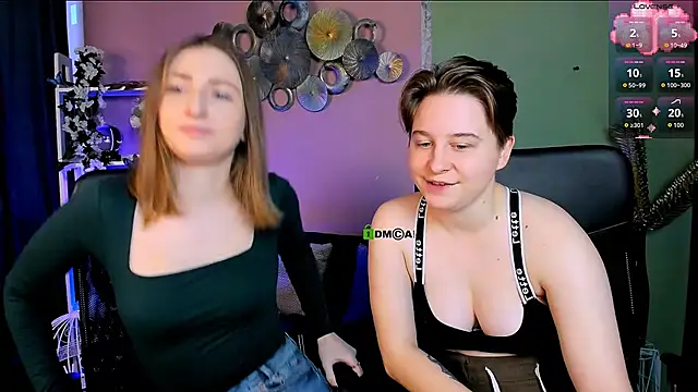 Snapshot of eva_smiith_ chatting on November 13, 7:45 am eva smiith online show from November 13, 7:45 am