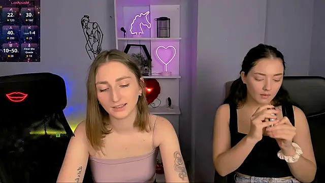 Snapshot of eva_smiith_ chatting on November 11, 8:09 am eva smiith online show from November 11, 8:09 am